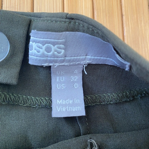 ASOS pencil skirt - Picture 3 of 4